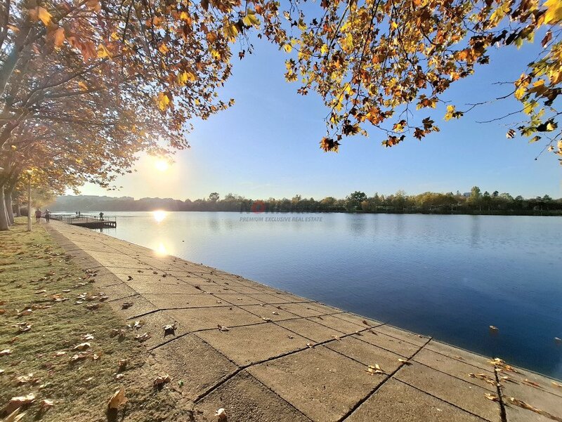 Fabrica de Gheata 2 Camere  50mp  panoramica lac  complet utilat