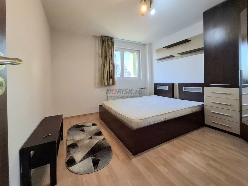 Fabrica de Gheata 2 Camere  50mp  panoramica lac  complet utilat